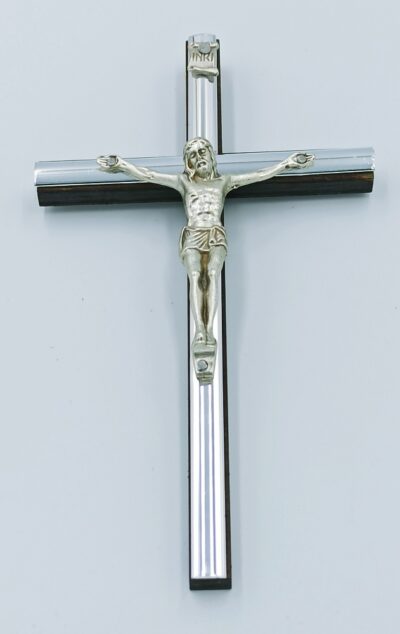 Krzyż drewniany